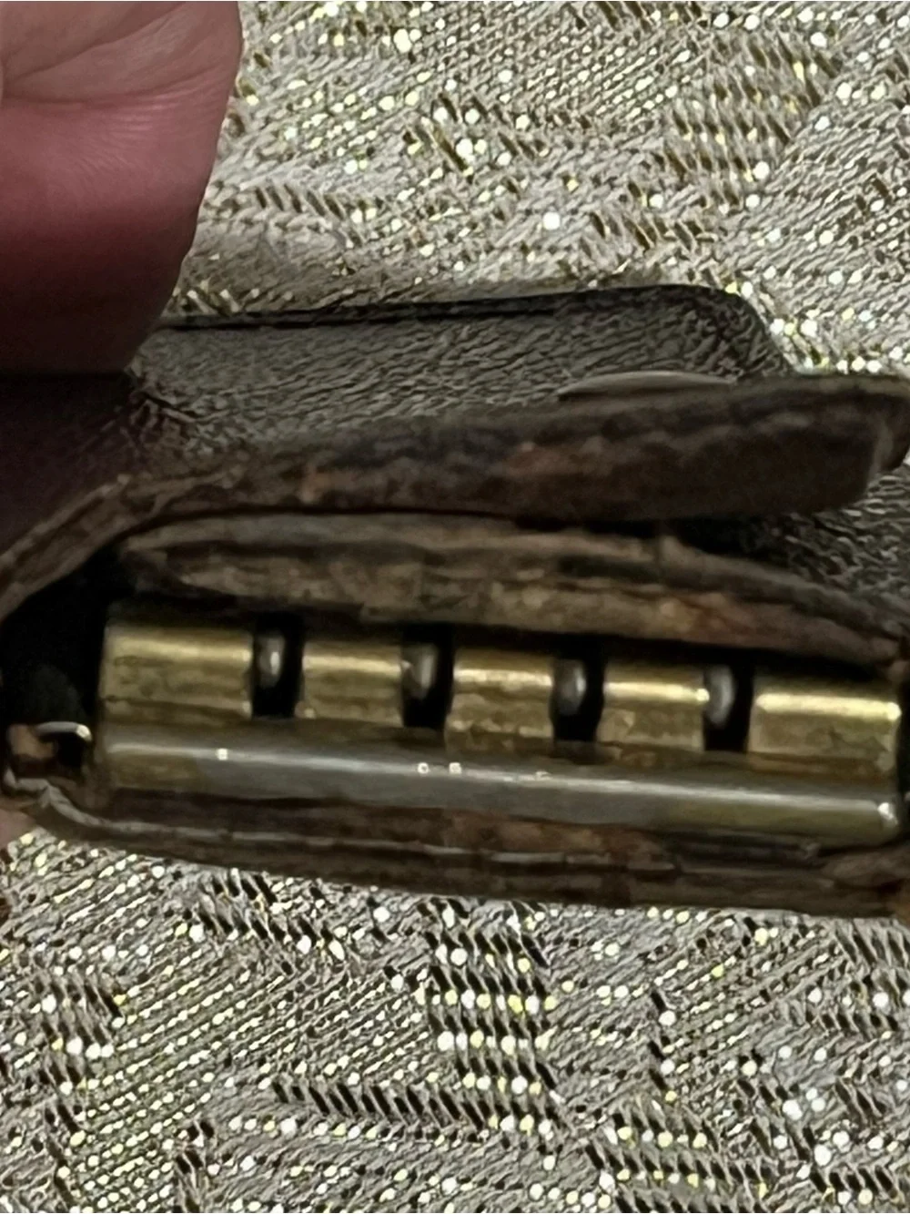 Louis Vuitton Monogram Leather Key Holder Wallet *Project / Rehab Piece*